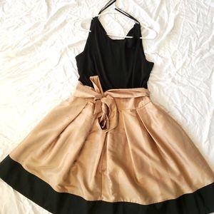 New Year's Eve Gorgeous Gold and Black Dress Size 14P